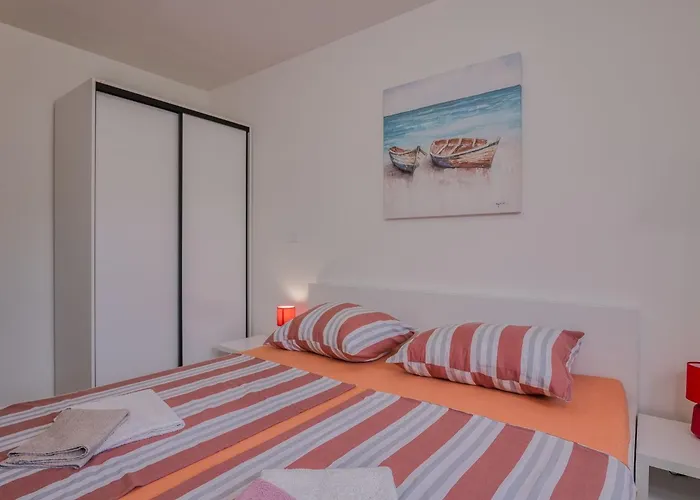 Martina 3 By Interhome Apartamento Malinska